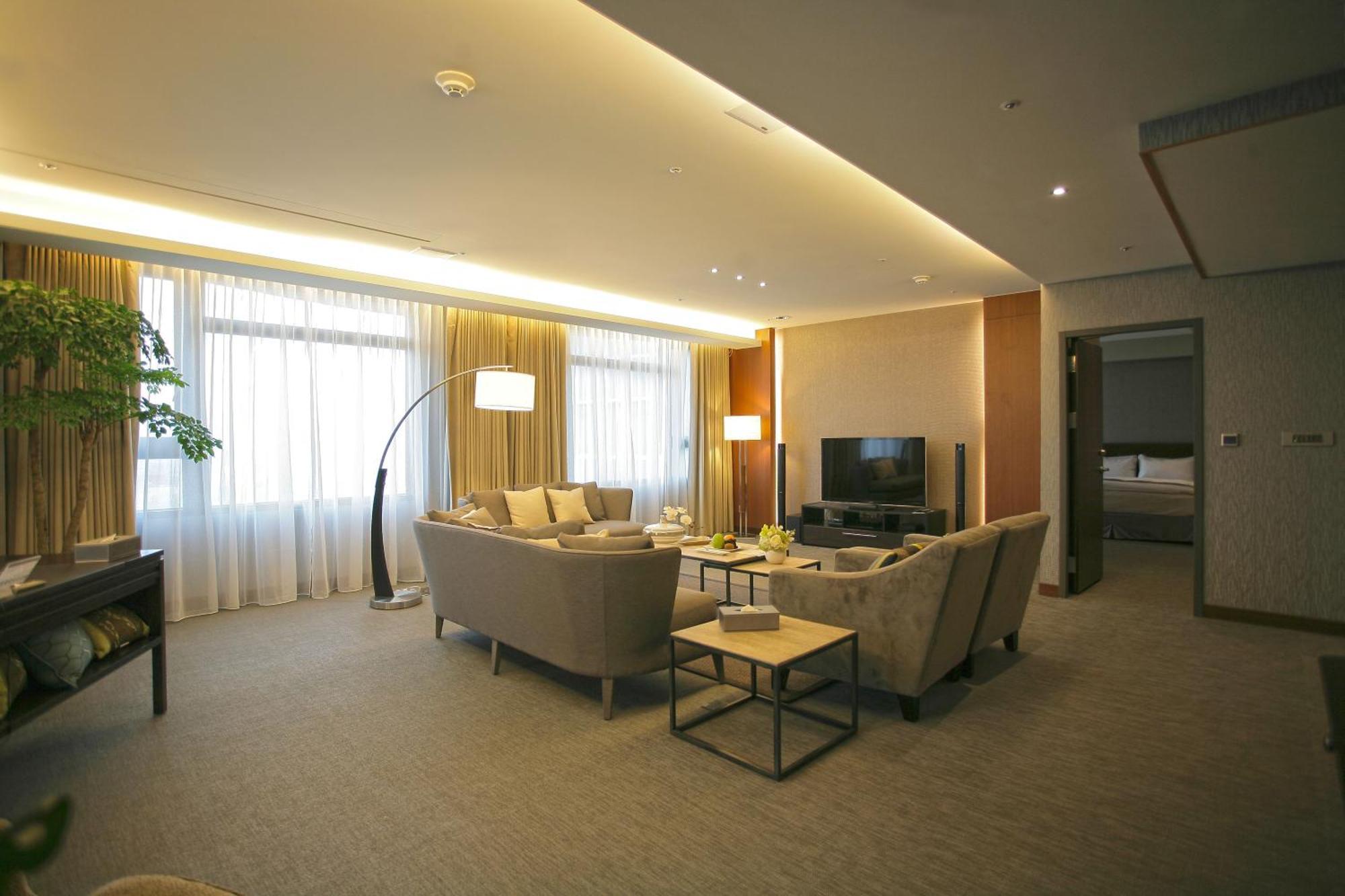 Taichung Harbor Hotel Wuqi Ruang foto