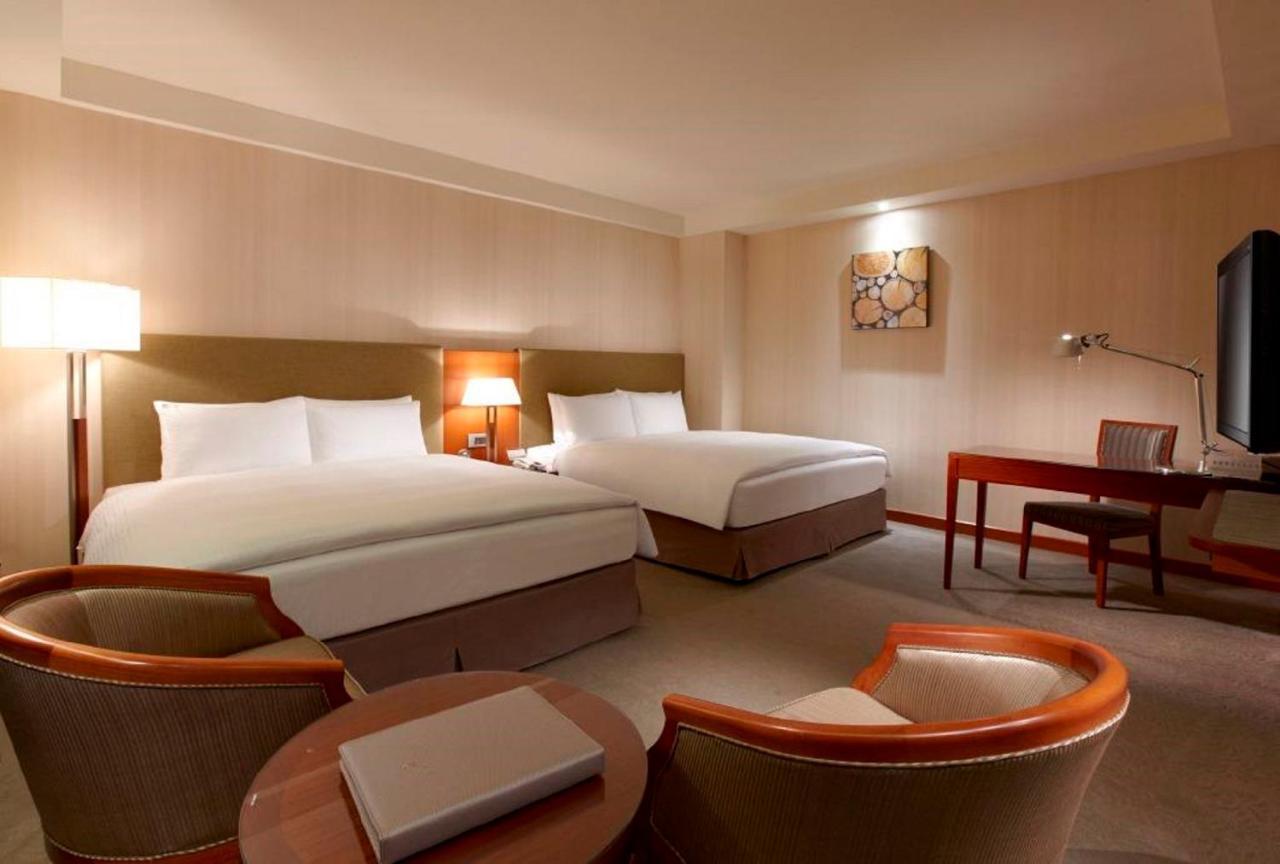 Taichung Harbor Hotel Wuqi Bagian luar foto